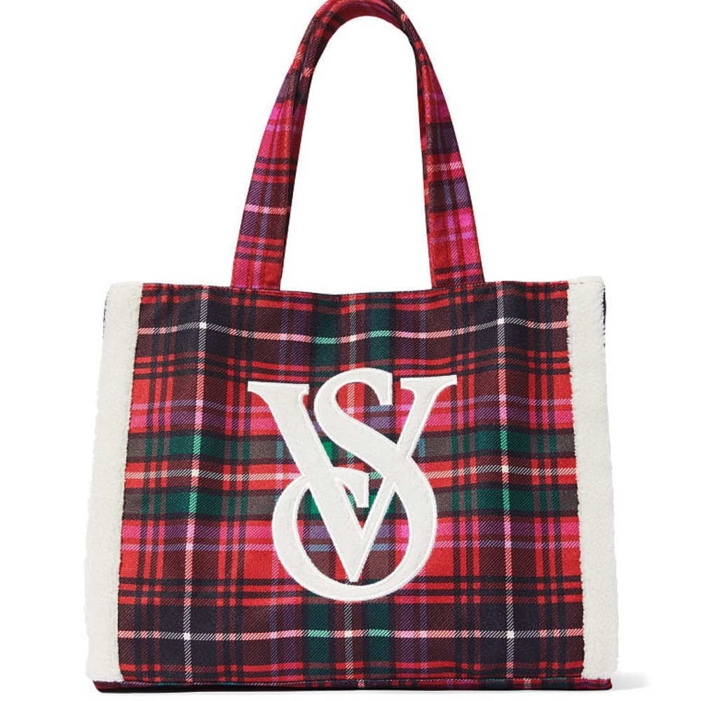TT: Victoria s Secret Black Friday Holiday 2022 Plaid Tote Bag NWOT